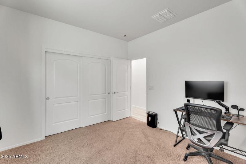 37-web-or-mls-6579 W Georgetown Way-29