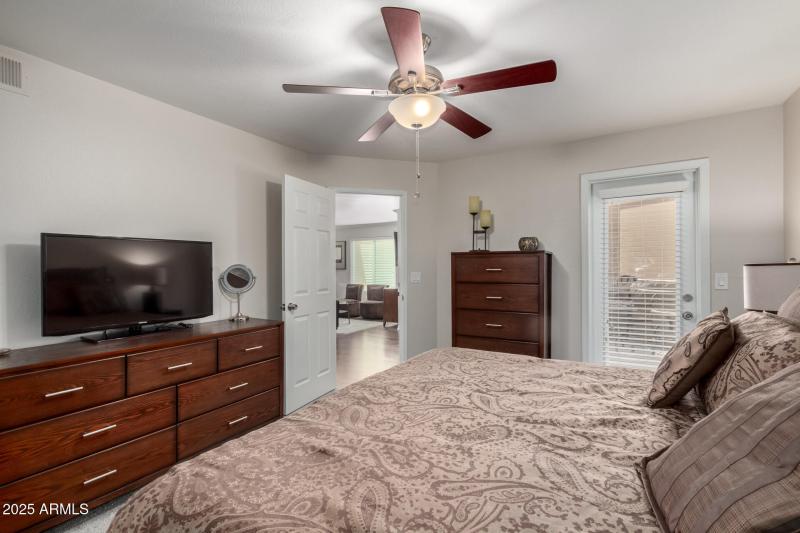 13 Desert Cove