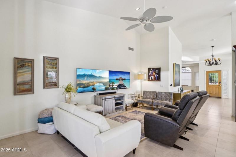 14-web-or-mls-N Palmer Dr-S1511-012