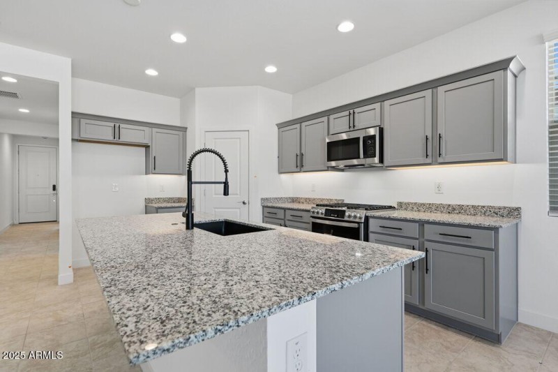 hj-az-phoenix-asante-discovery-quartz-lo