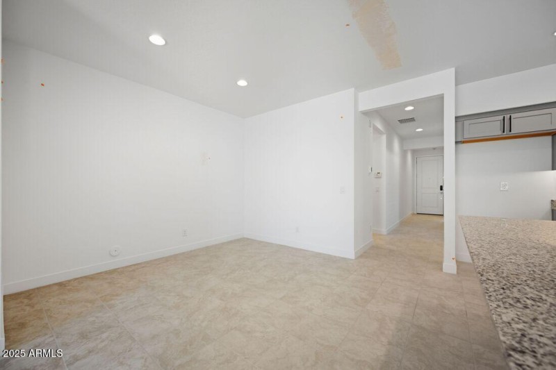 hj-az-phoenix-asante-discovery-quartz-lo