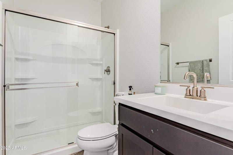 Down stairs Guest RR