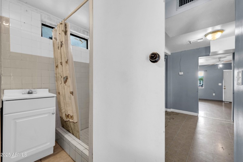 1627 W Maldonado Rd-16