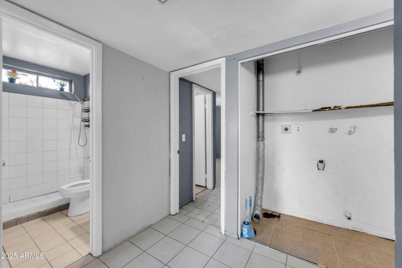 1627 W Maldonado Rd-22