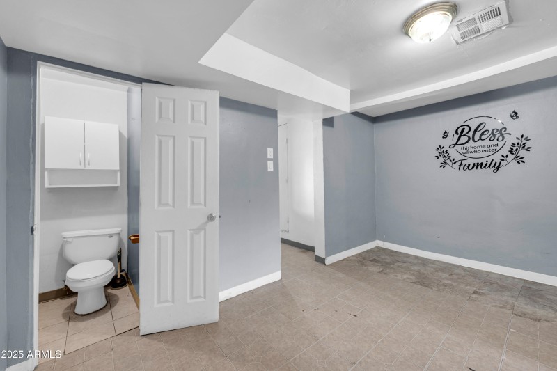 1627 W Maldonado Rd-24