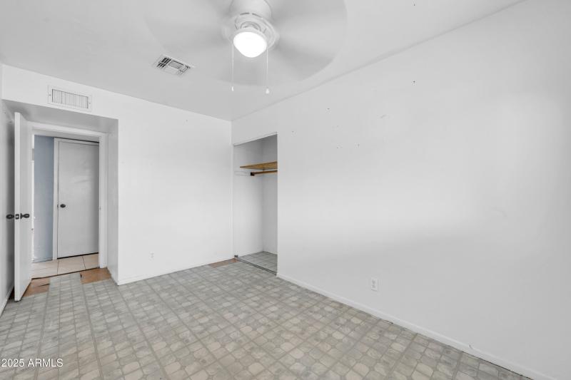 1627 W Maldonado Rd-32