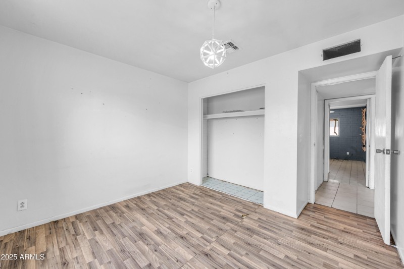 1627 W Maldonado Rd-36