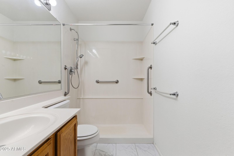 8140 N 107TH Avenue, 281