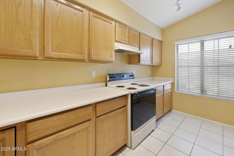 44-web-or-mls-_TM_1437