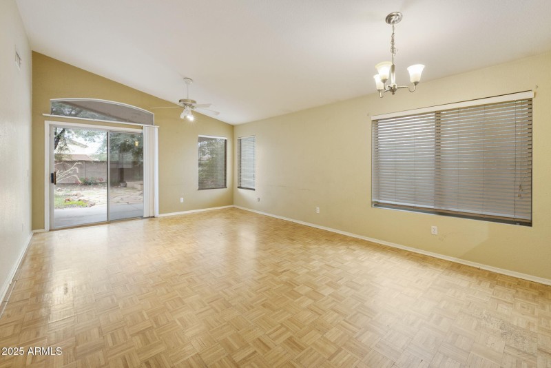 48-web-or-mls-_TM_1462