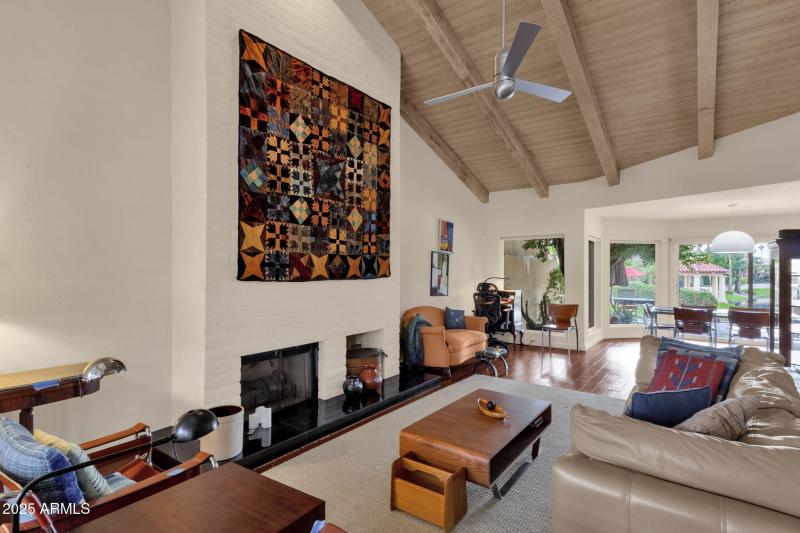 9-web-or-mls-10050-e-mountainview-lake-d