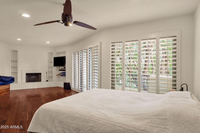 26-web-or-mls-10050-e-mountainview-lake-