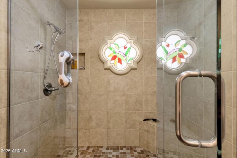 37-web-or-mls-10050-e-mountainview-lake-