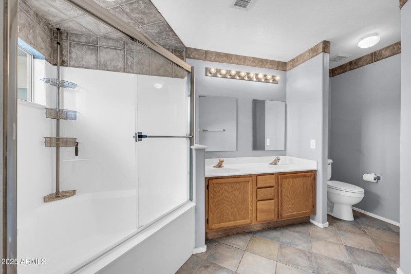 8841 S 51st St-15_(2048)