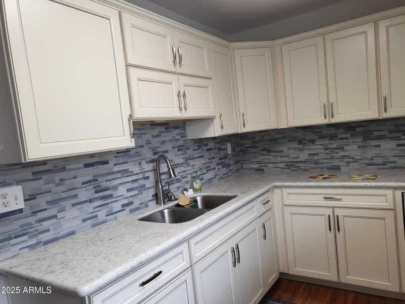 TILED BACKSPLASH