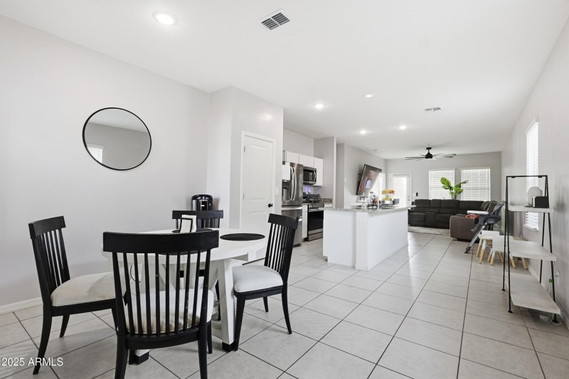 6_photo nov 17 2025, 11 25 02 am