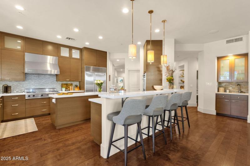 14-web-or-mls-10263-n-103rd-pl