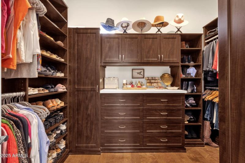 32-web-or-mls-10263-n-103rd-pl