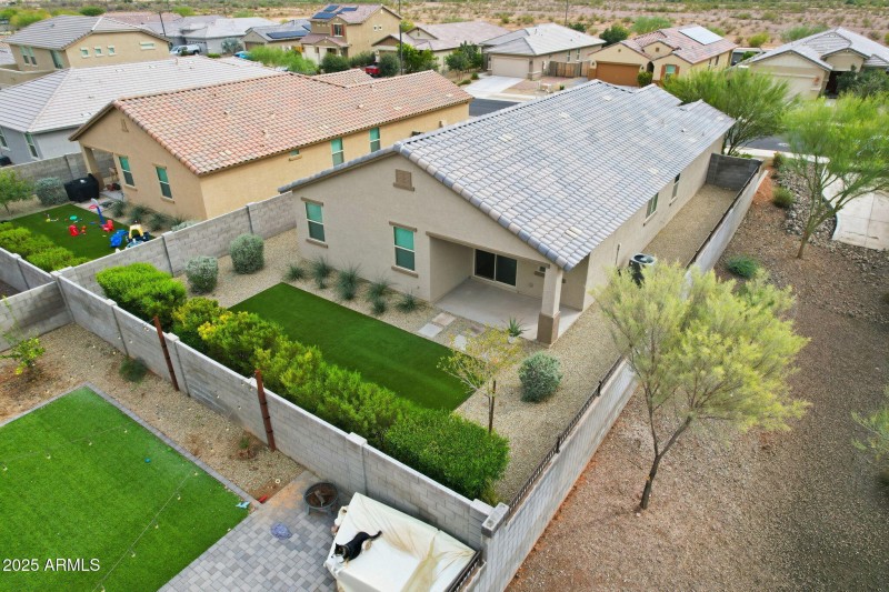 17594 W COUNTRY CLUB TER