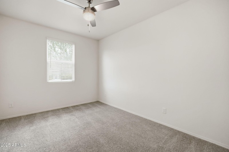 17594 W COUNTRY CLUB TER