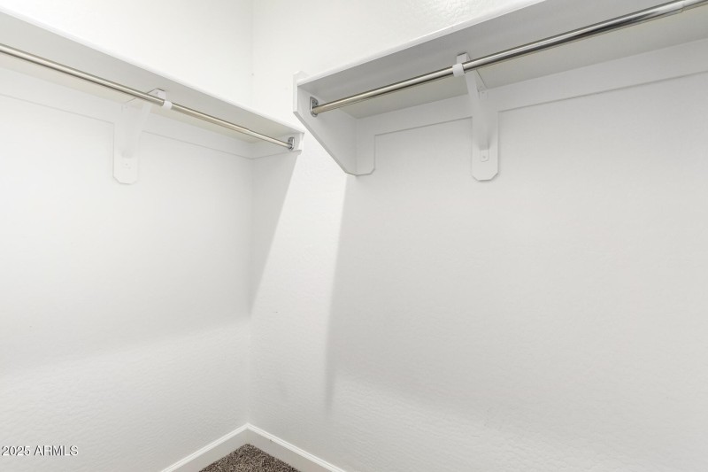 2nd bedrm walk - in closet