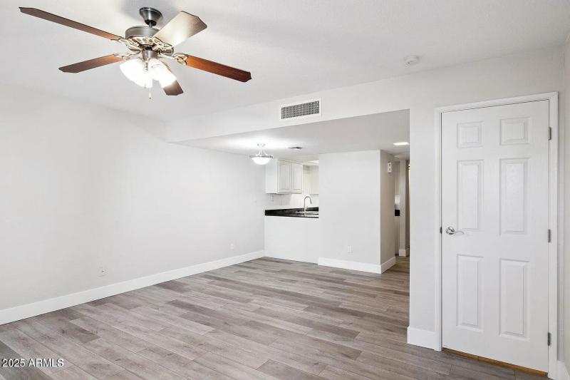 0366ed382722847656a9d8a423c82888-uncropp