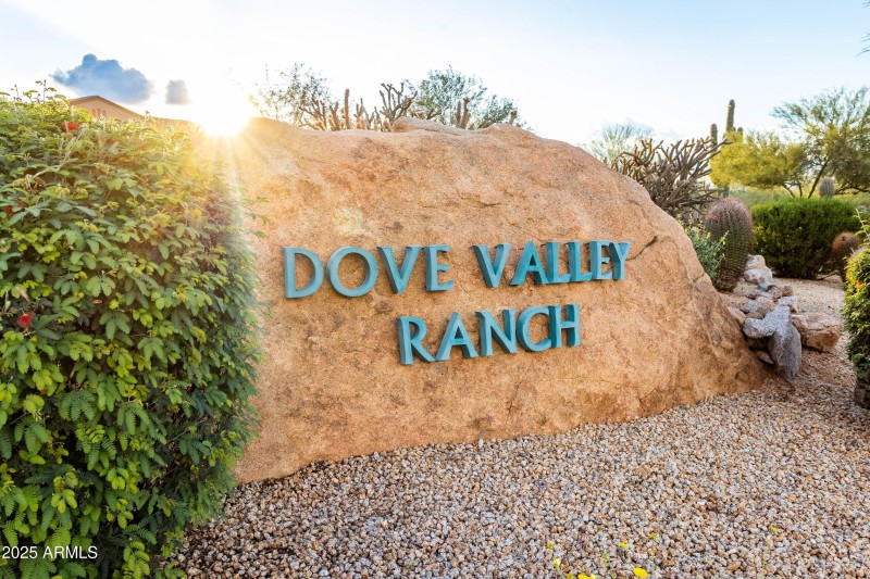 dove valley ranch sign