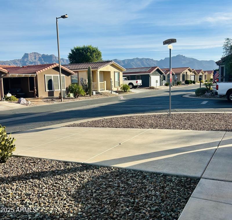 6) 65304-6917c48ed05a0