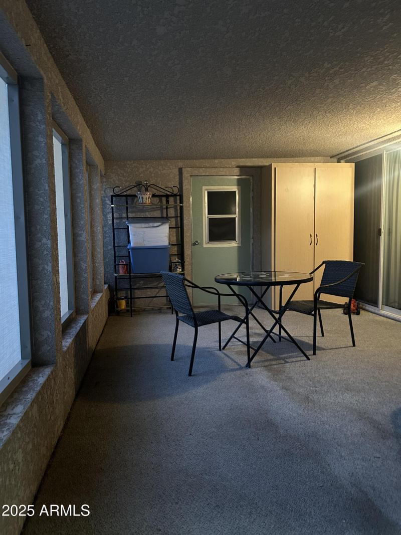 11) 65304-6917c47d003fd