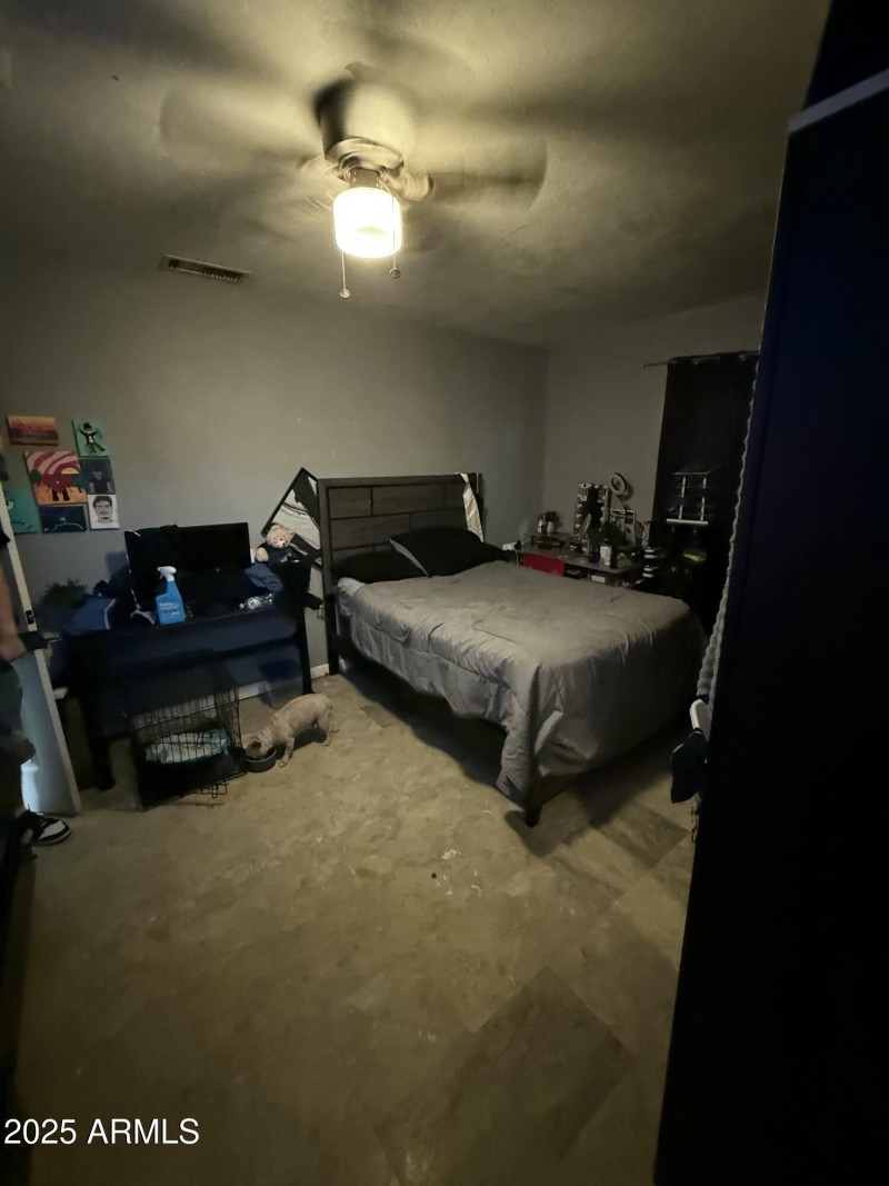 20251007_005832891_iOS