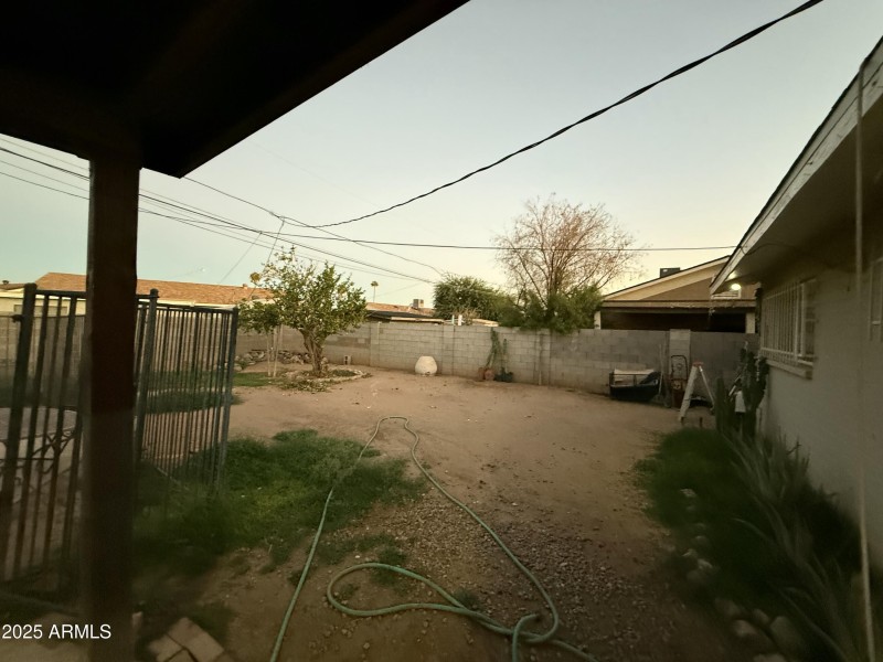 20251007_012131544_iOS