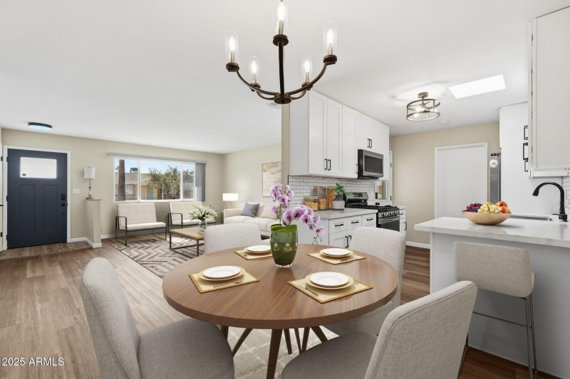 010_ListerPros (Dining Area, Kitchen and