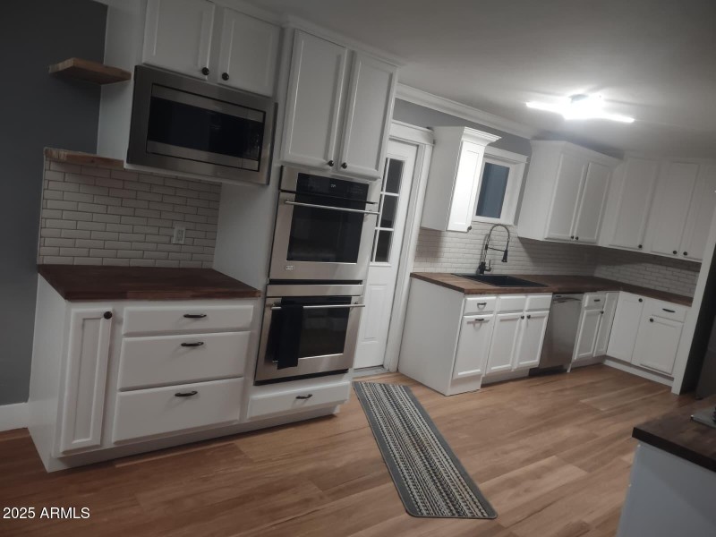 PHOTO-2025-11-22-22-09-34