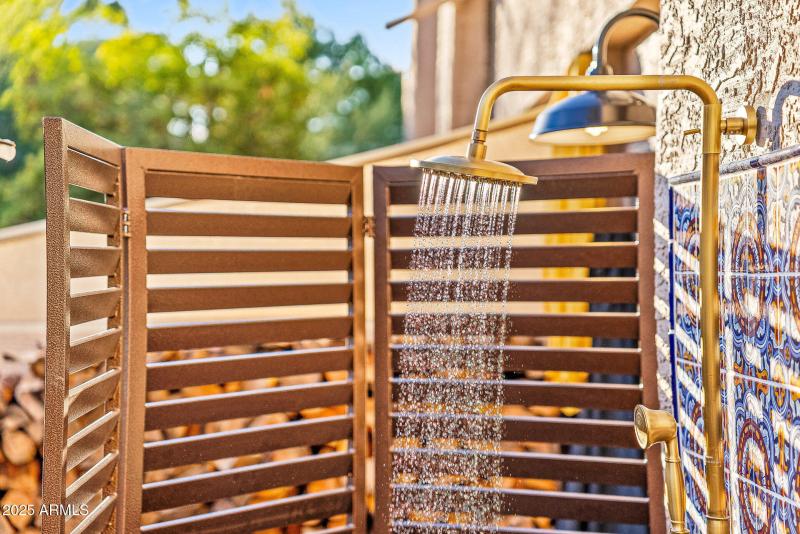 012_6159_e_indian-30_621