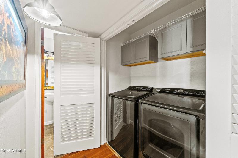 020_6159_e_indian-12_863