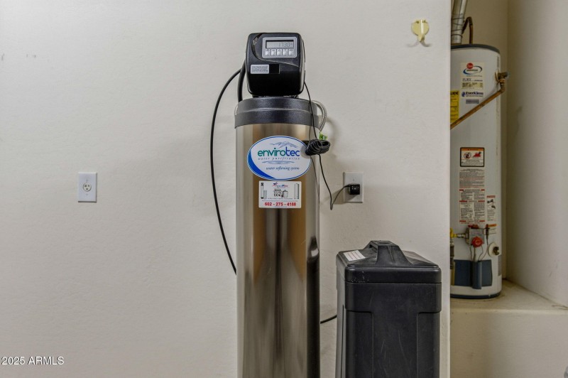 12-web-or-mls-19919 Santa Cruz Dr-12