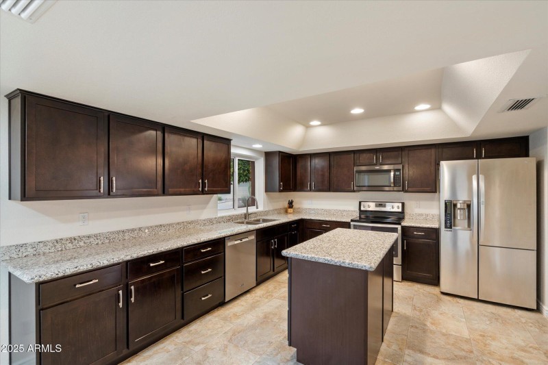 Spacious Chef's Kitchen