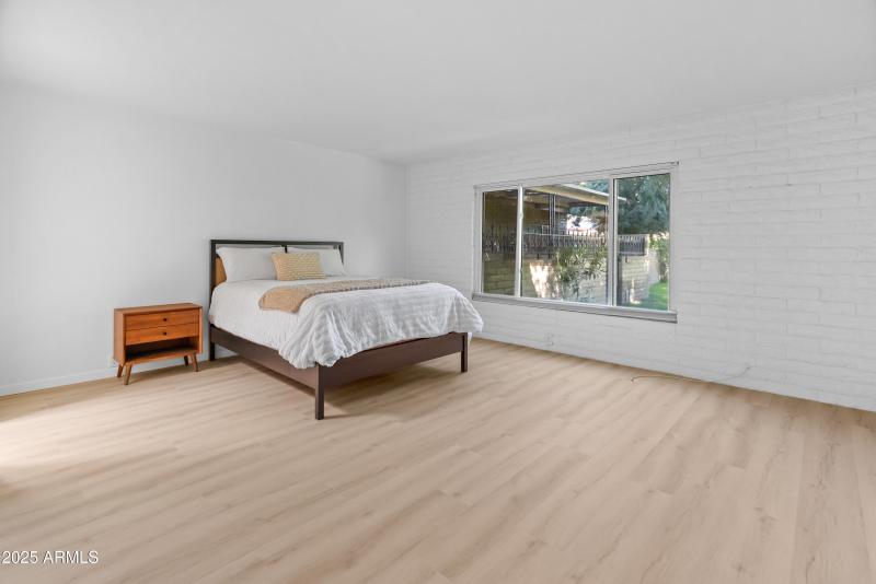 4800 N 68th St Unit 276-1