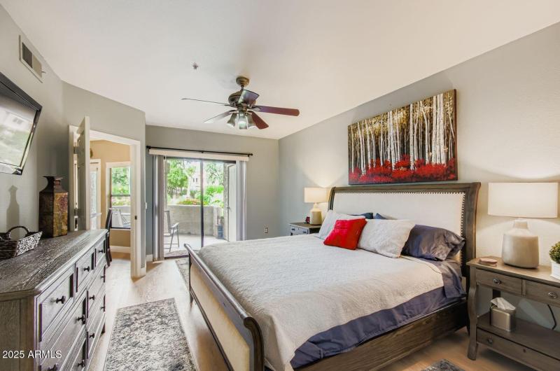 15095 N Thompson Peak Pkwy 1005 - Web Qu