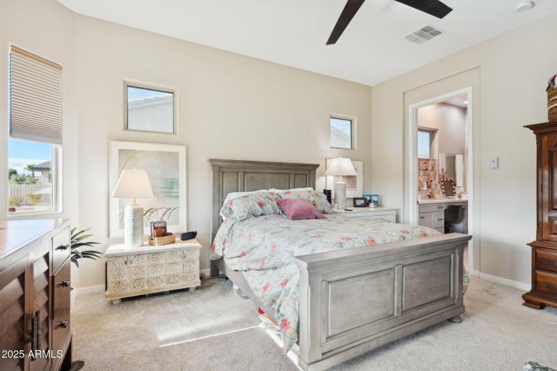 23-web-or-mls-42197-w-rosewood-ln