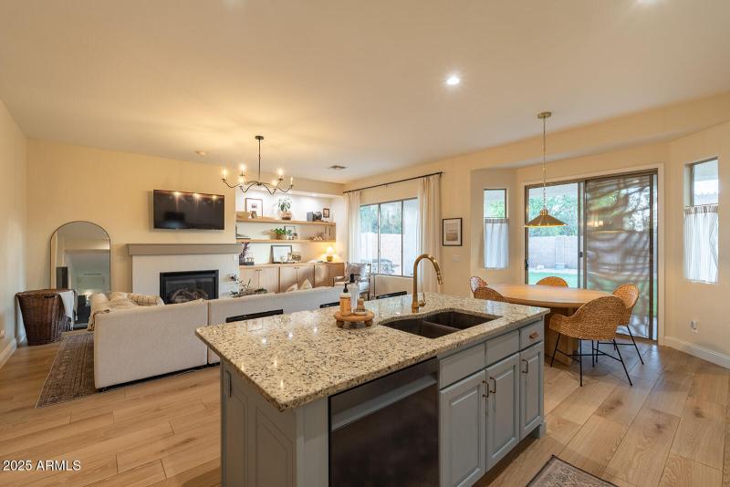 Kitchen/Family