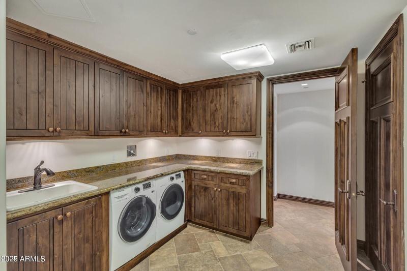 20241010174657546761000000-o