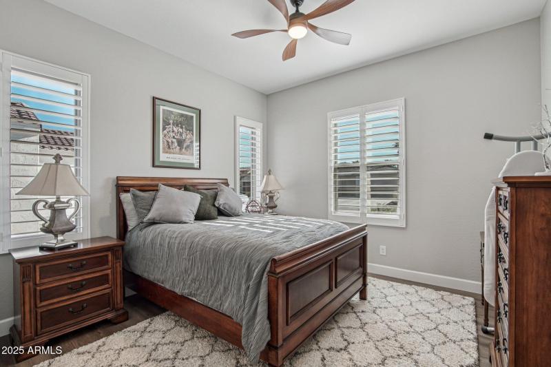 23-web-or-mls-W Monterey Way-S2511-023