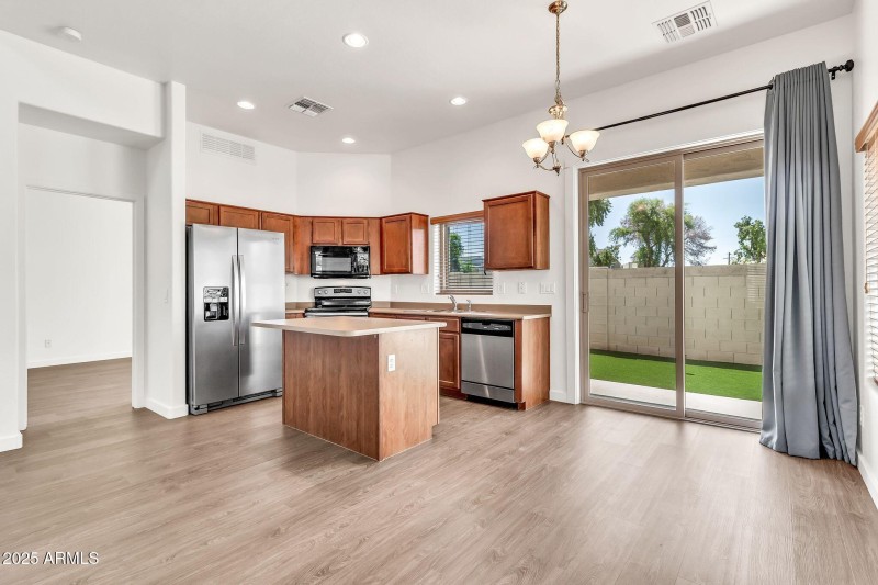 544 N Alma School Rd unit 28-15