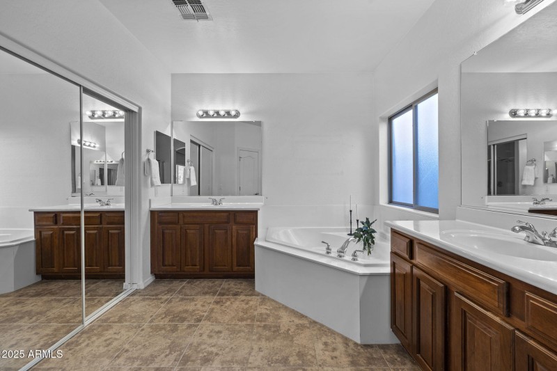 4186 E Blue Sage Rd Gilbert - 329