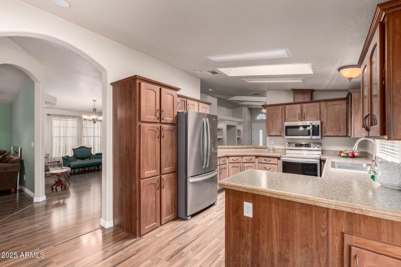 3301 S Goldfield Rd 4079