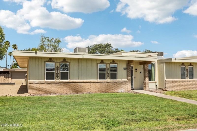 3-web-or-mls-W Forrester Dr-S1209-003