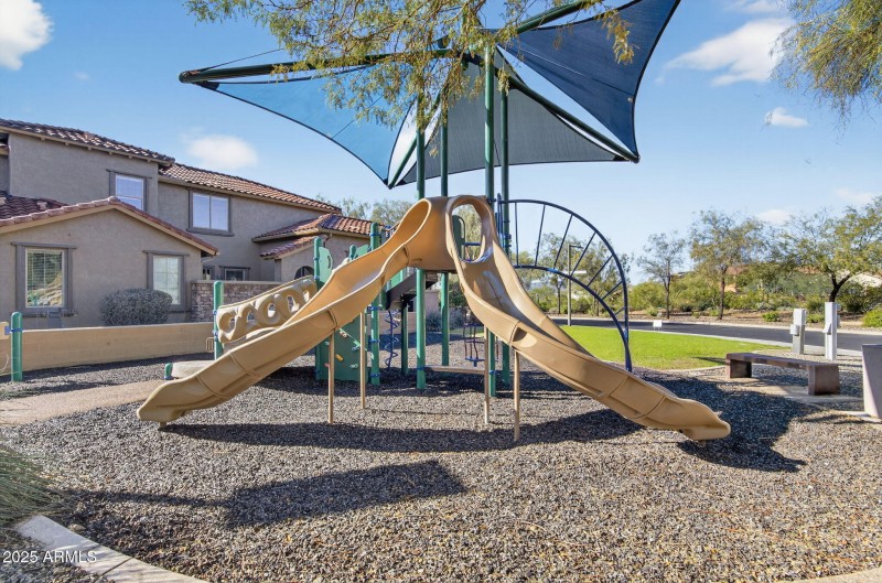 52-web-or-mls-156_a4m_CM