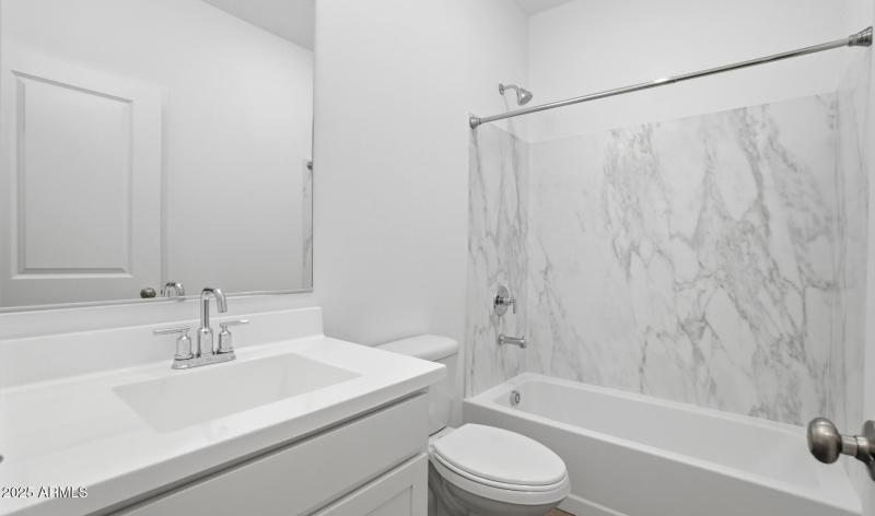 MR Lot #7 Hall Bath (Large)