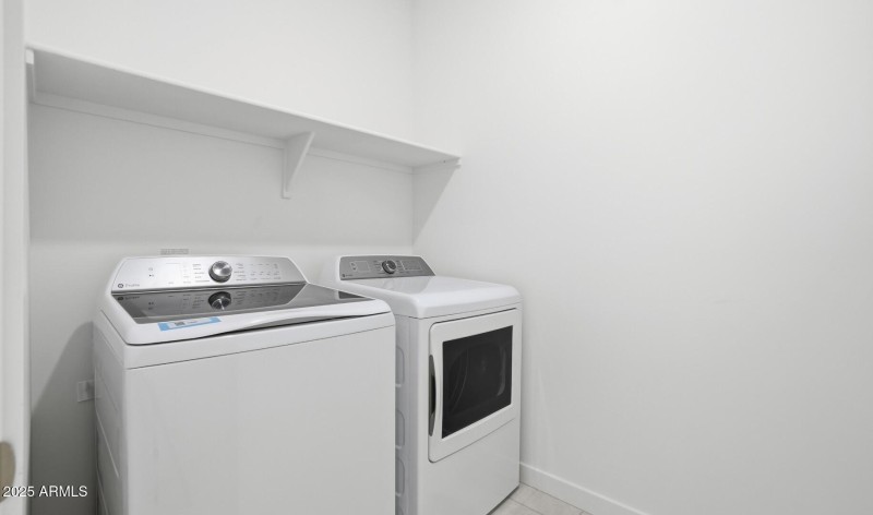 MR Lot #9 Laundry Room (2) (Large)